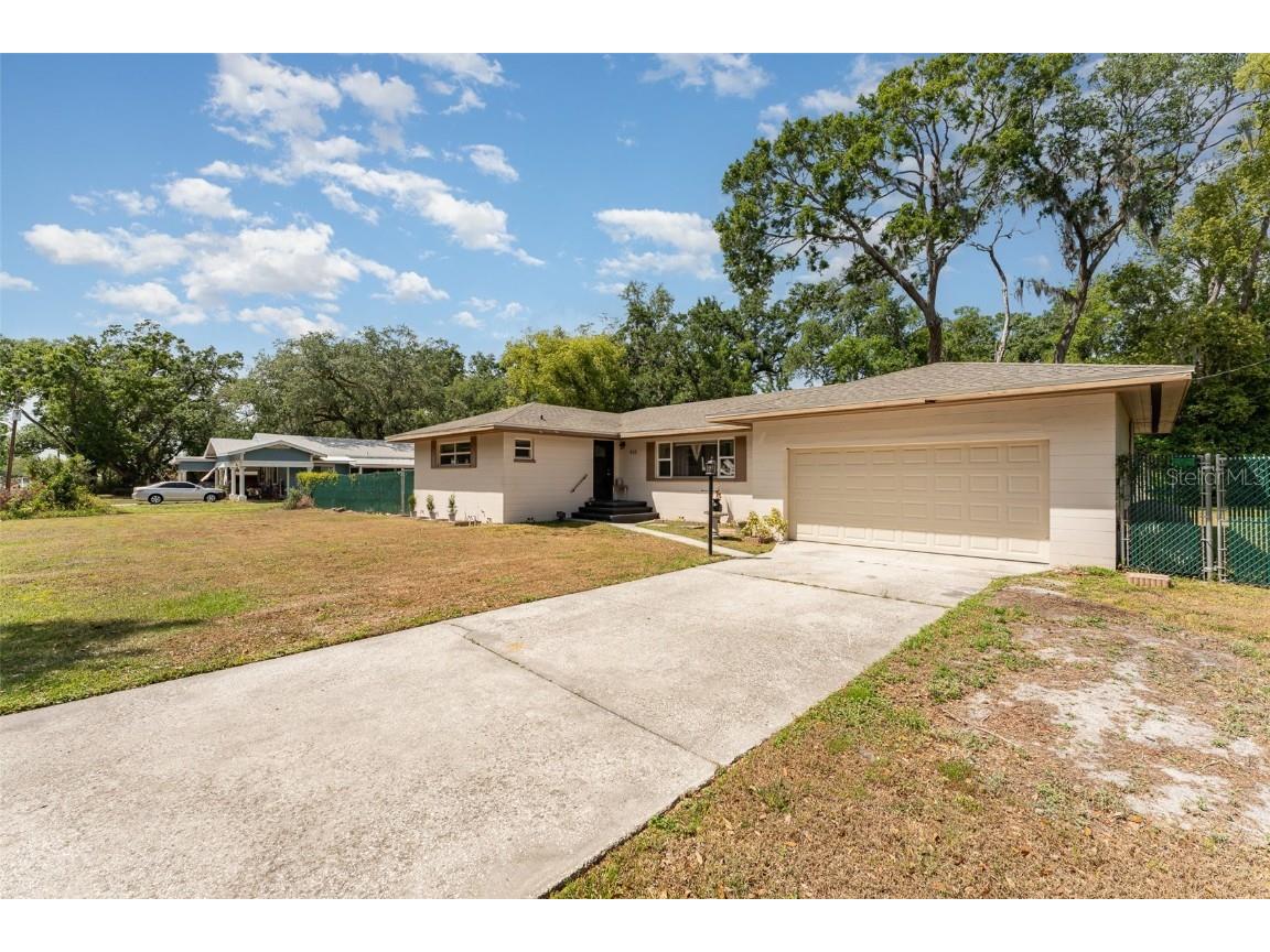 933 W Queen Street Lakeland FL 33803 TB8368256 image4