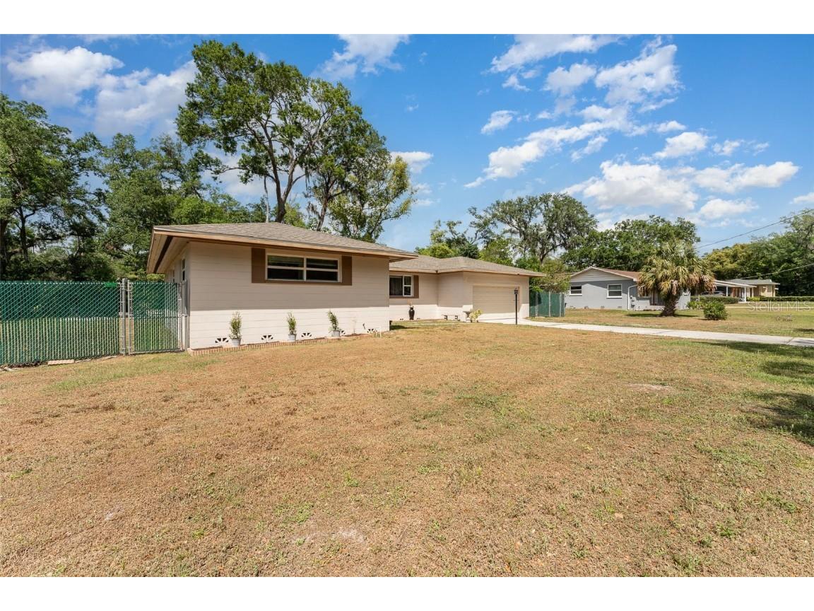 933 W Queen Street Lakeland FL 33803 TB8368256 image5