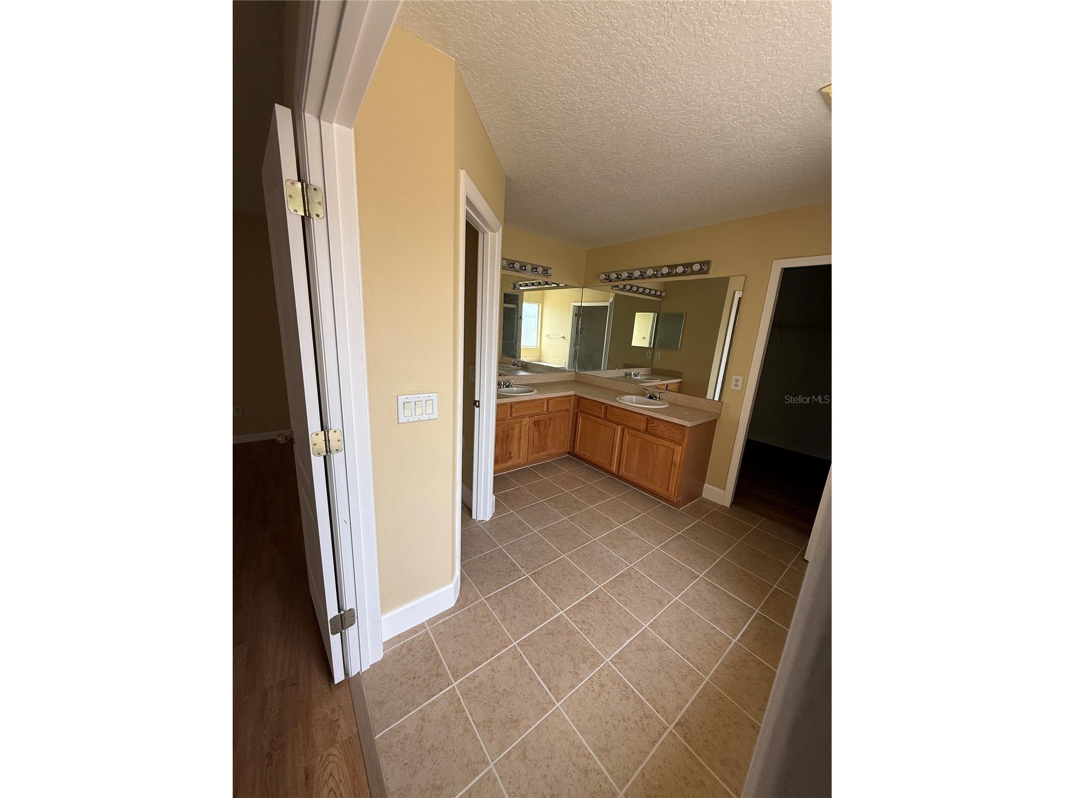 933 Whispering Cypress Lane Orlando FL 32824 O6406428 image14