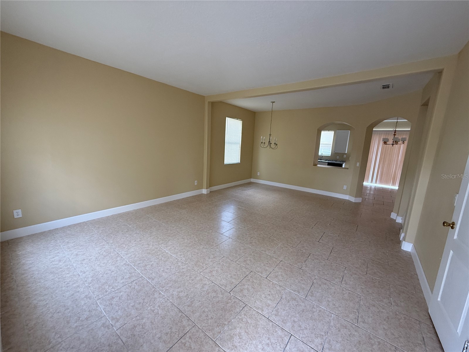 933 Whispering Cypress Lane Orlando FL 32824 O6406428 image5