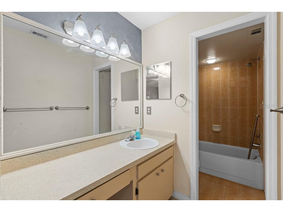 933 and 935 Robinhood Court Maitland FL 32751 O6355207 image36