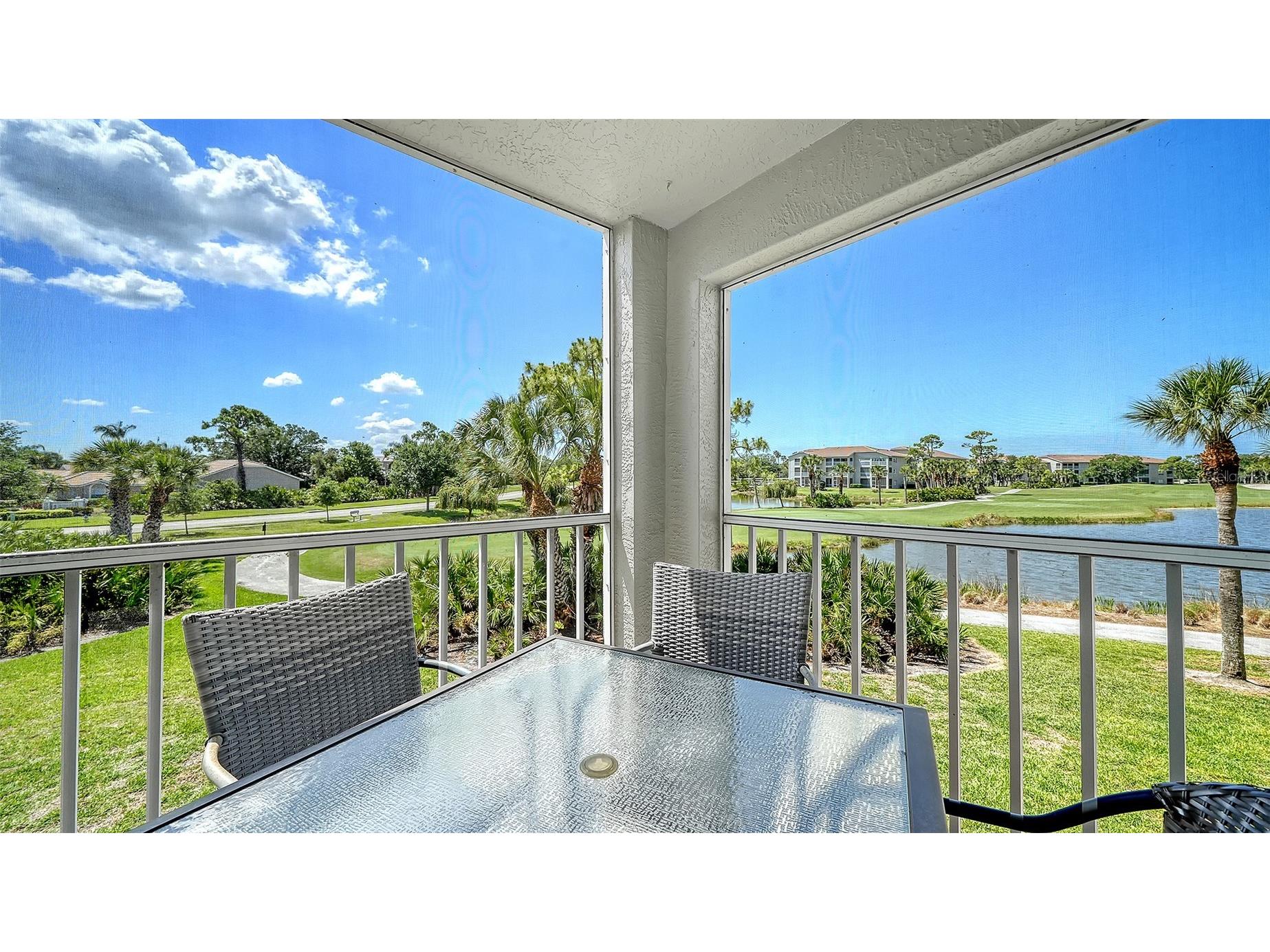 9330 Clubside Circle #3202 Sarasota FL 34238 A4692256 image12