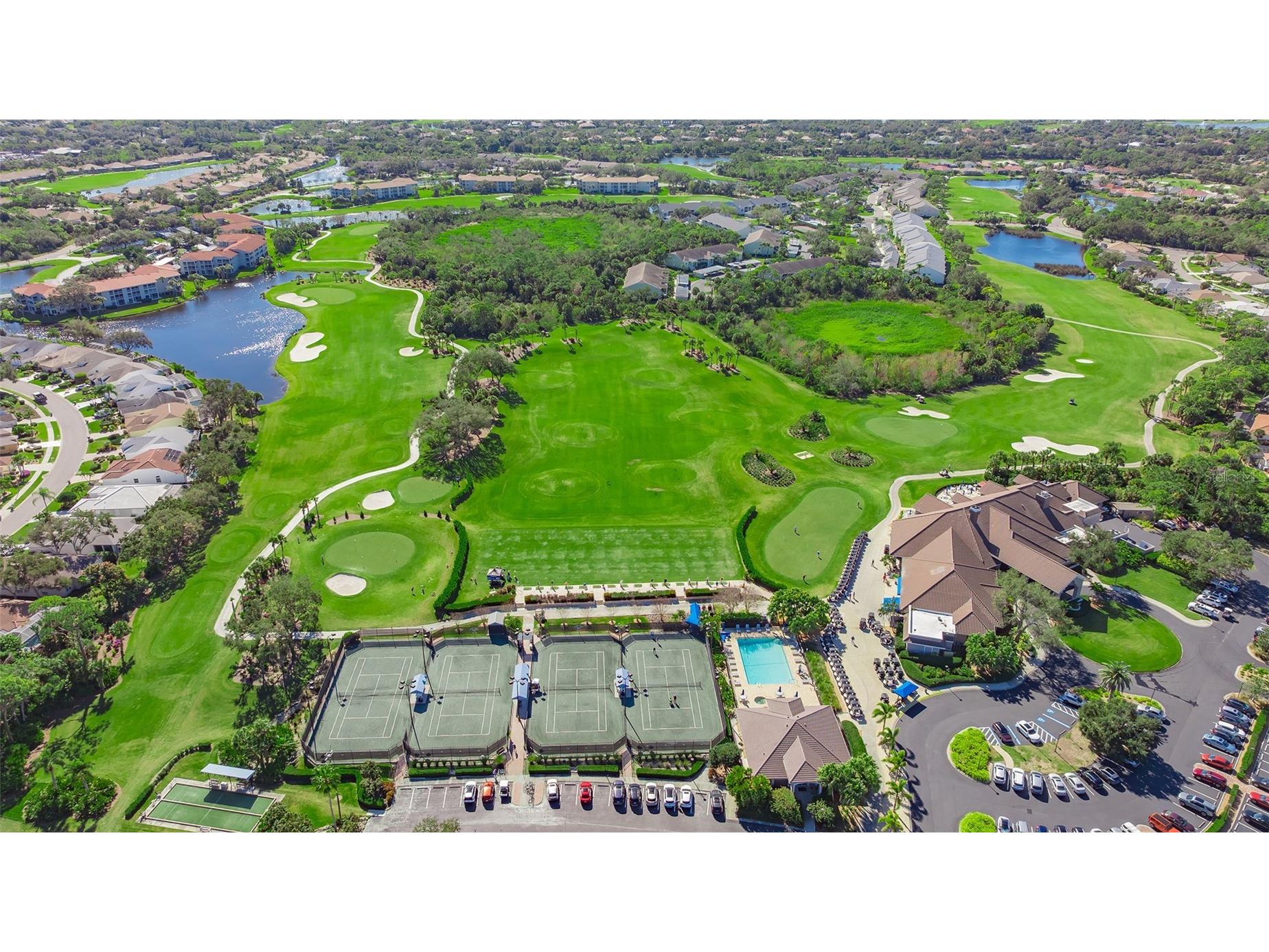 9330 Clubside Circle #3202 Sarasota FL 34238 A4692256 image42