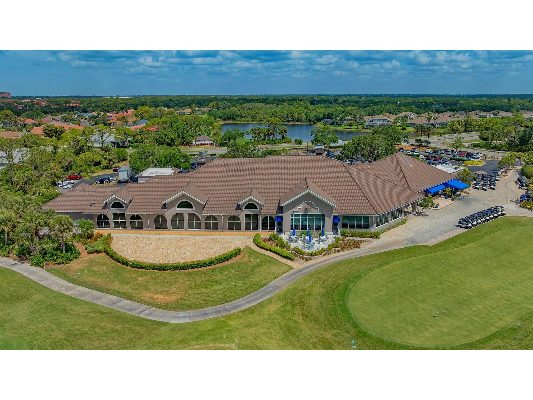 9330 Clubside Circle #3202 Sarasota FL 34238 A4692256 image50