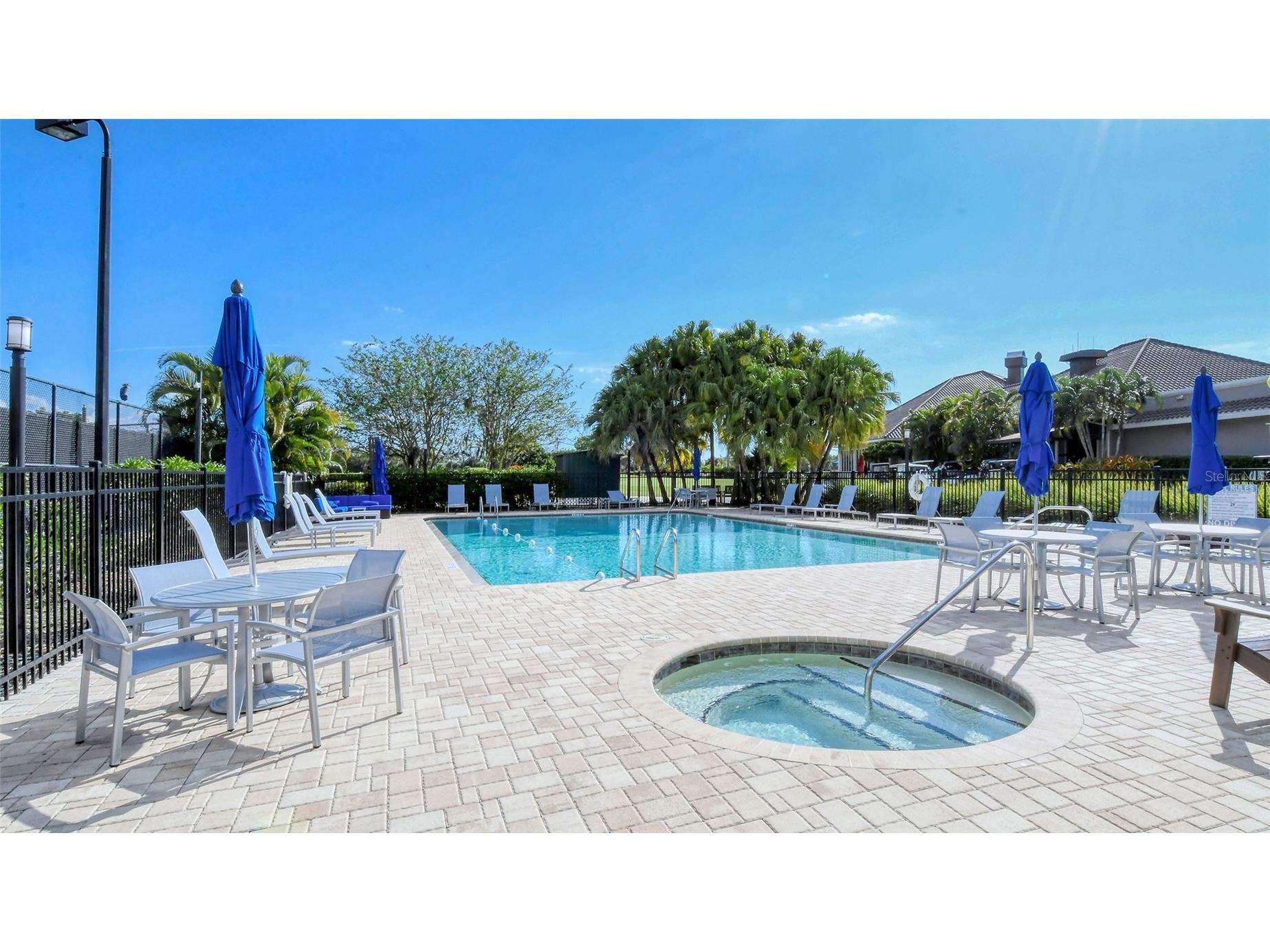 9330 Clubside Circle #3202 Sarasota FL 34238 A4692256 image55