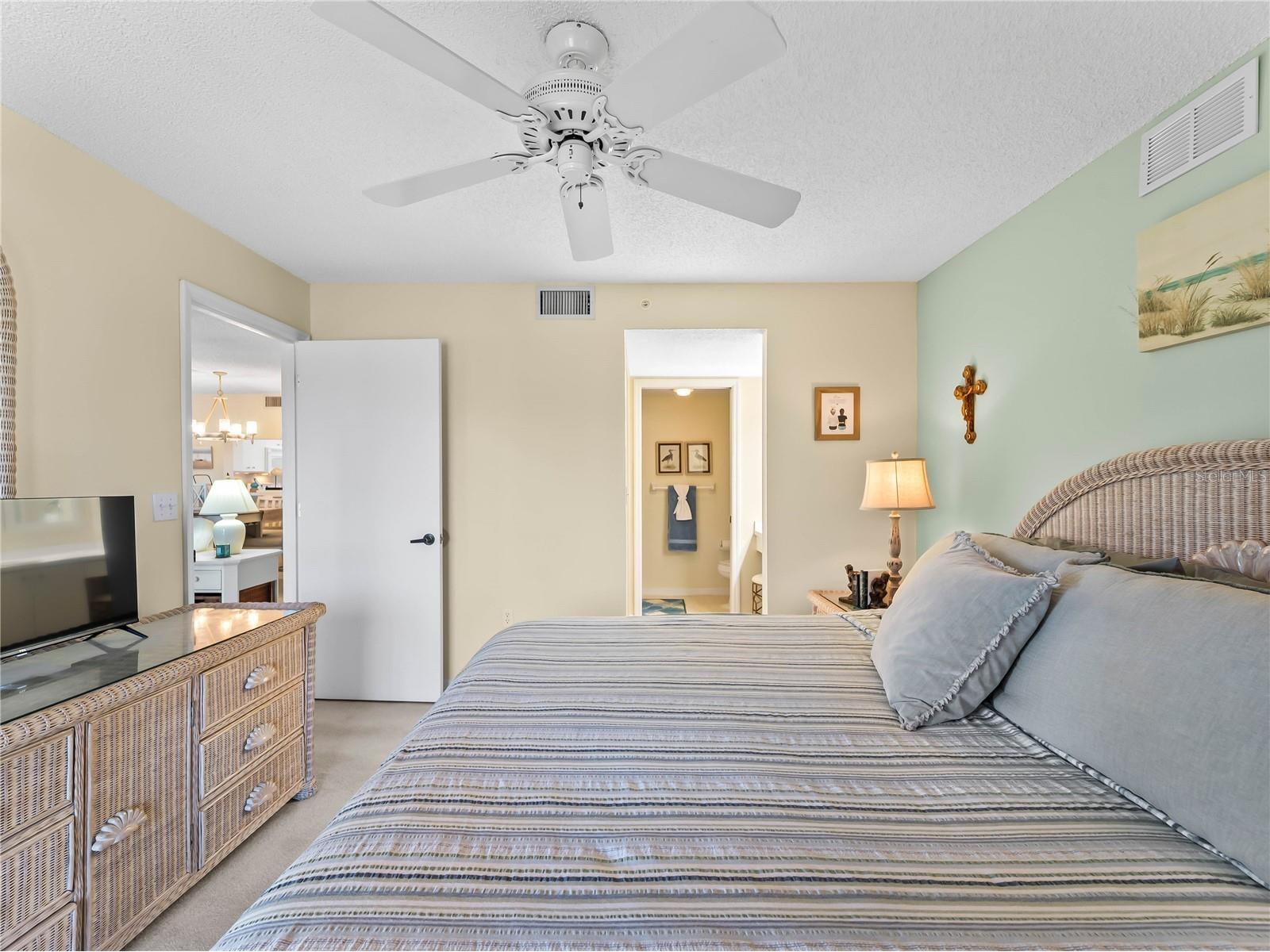 9330 Clubside Circle #3207 Sarasota FL 34238 N6144372 image20
