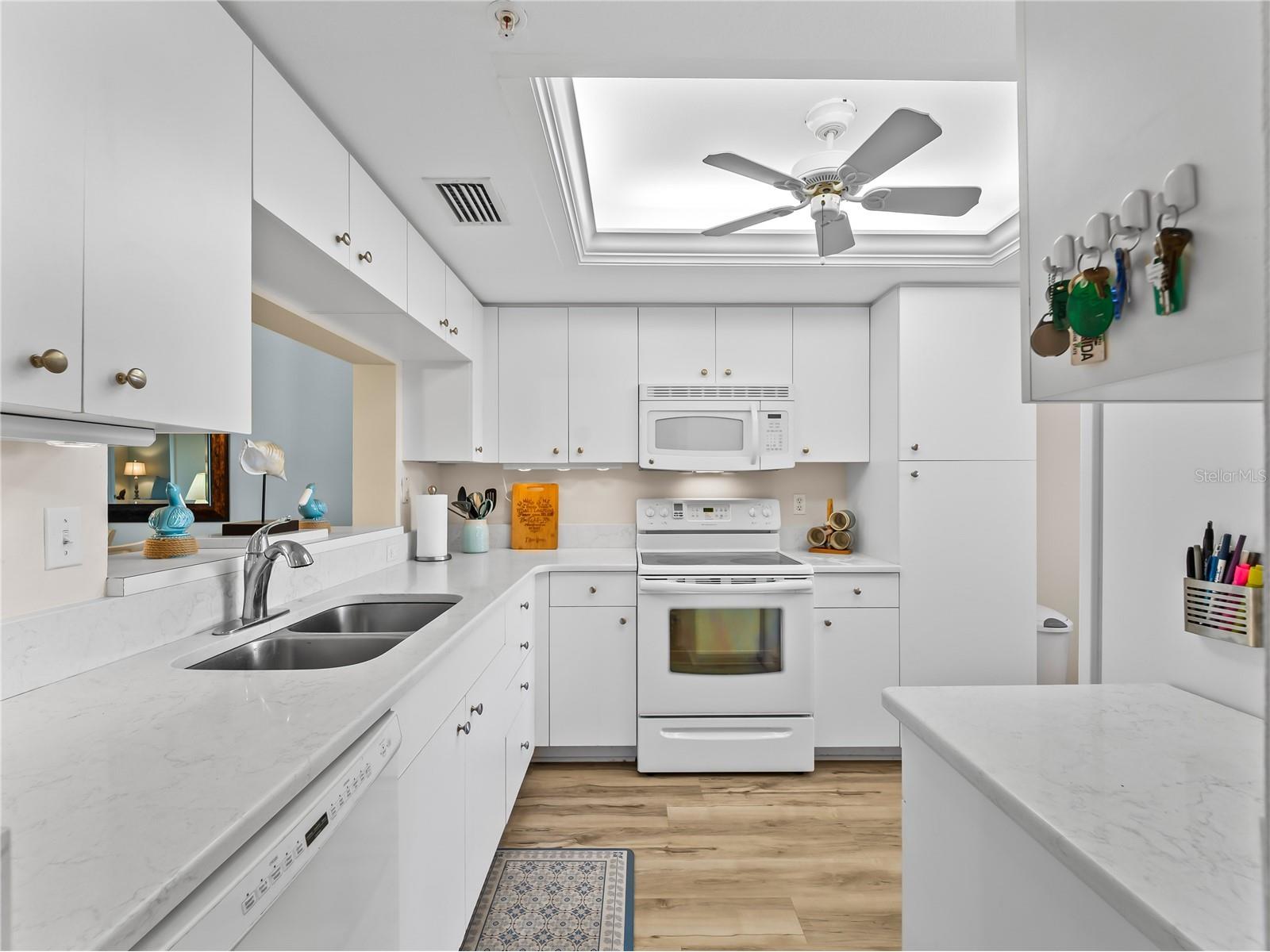 9330 Clubside Circle #3207 Sarasota FL 34238 N6144372 image9