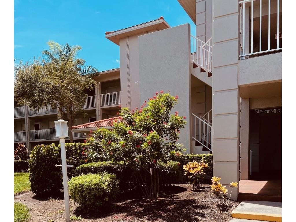 9330 Clubside Circle #3209 Sarasota FL 34238 A4663600 image1