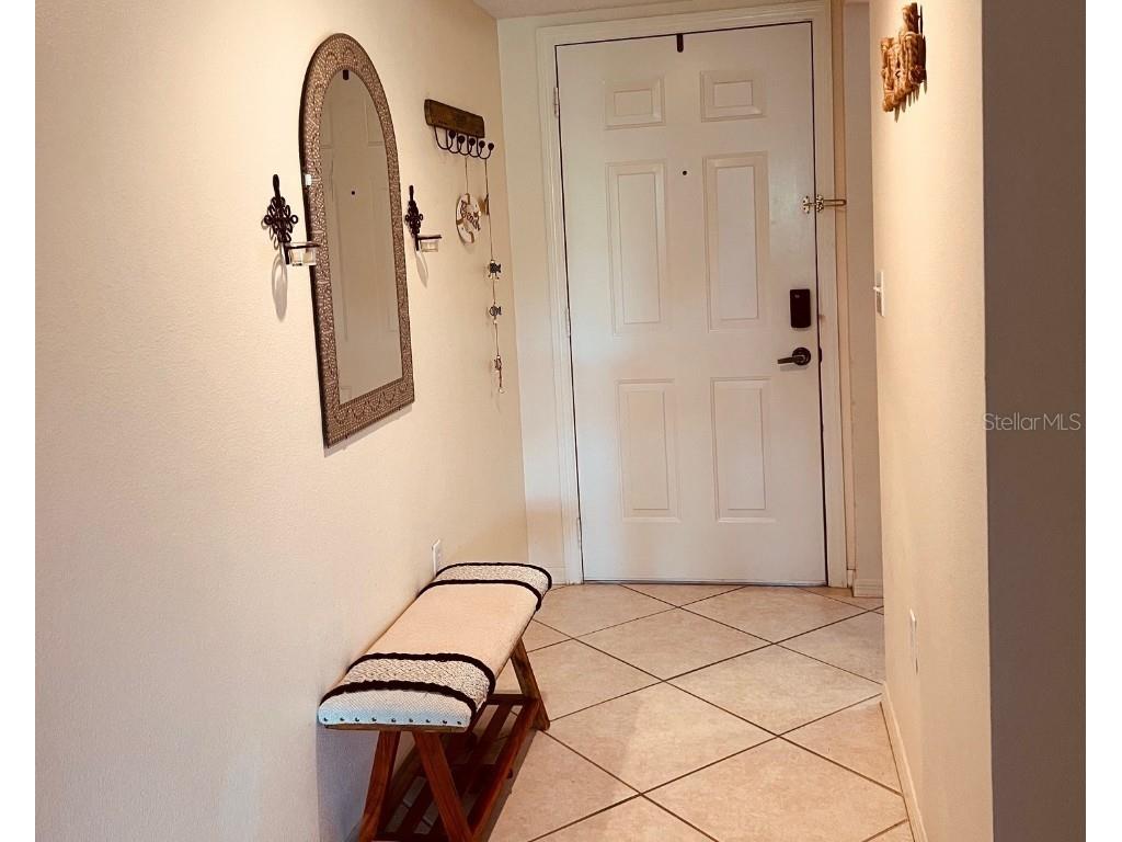 9330 Clubside Circle #3209 Sarasota FL 34238 A4663600 image2