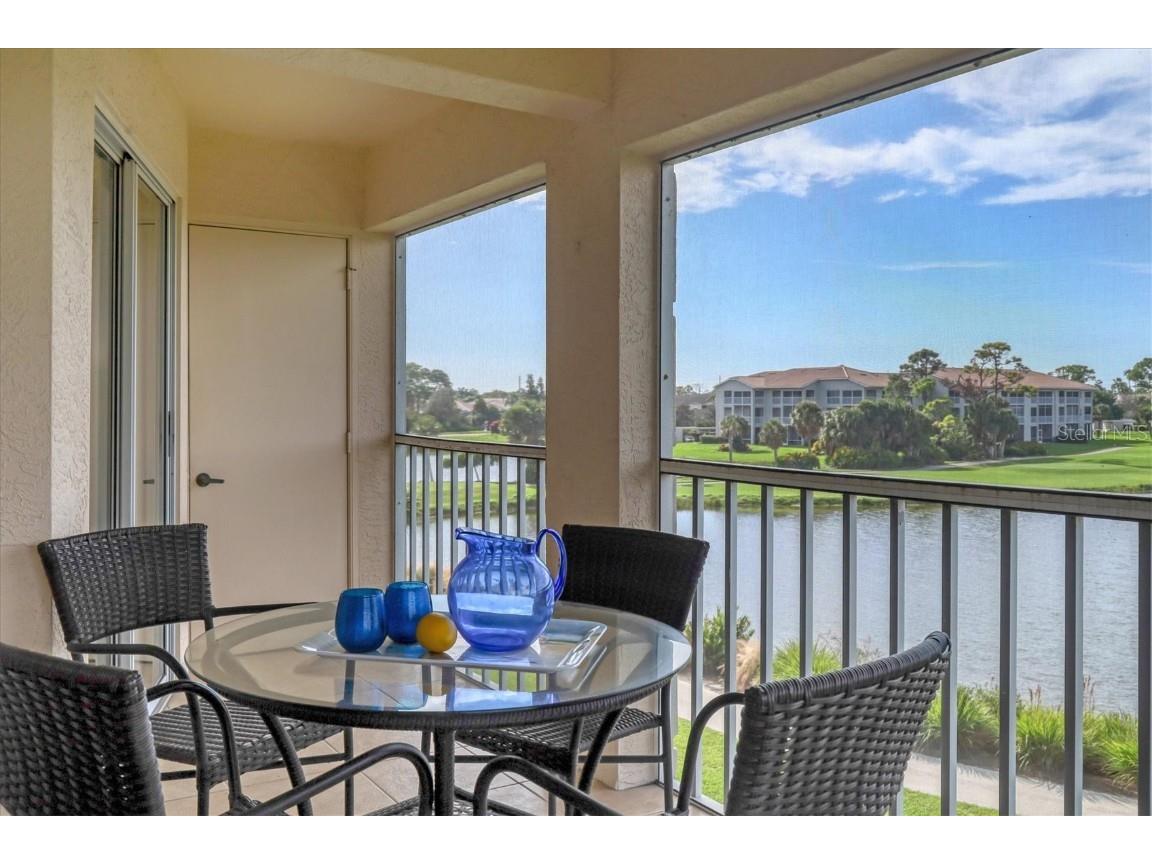 9330 Clubside Circle #3307 Sarasota FL 34238 A4590629 image1