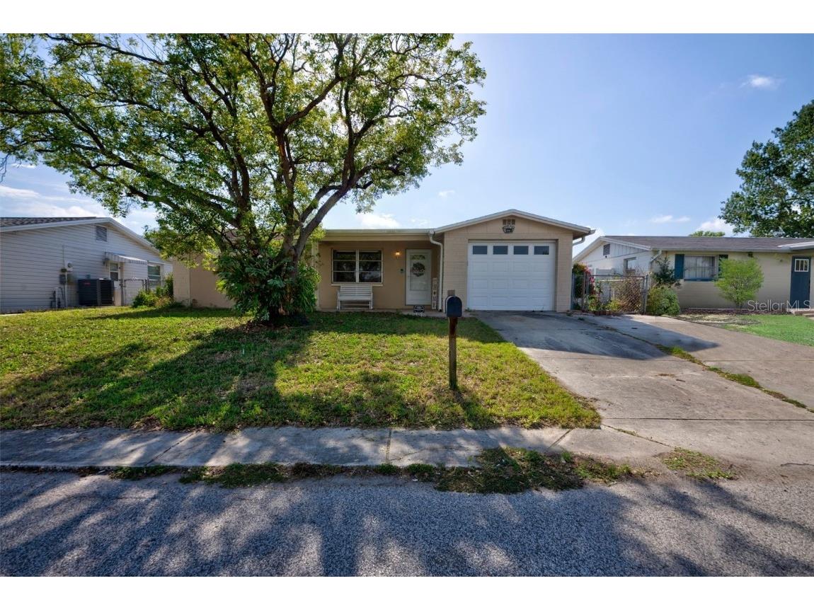 9330 Saint Regis Lane Port Richey FL 34668 T3448164 image1