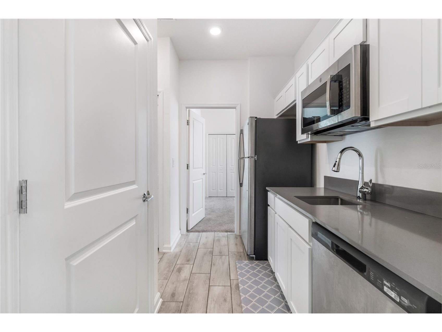 9331 Revere Avenue Leesburg FL 34788 OM725825 image23