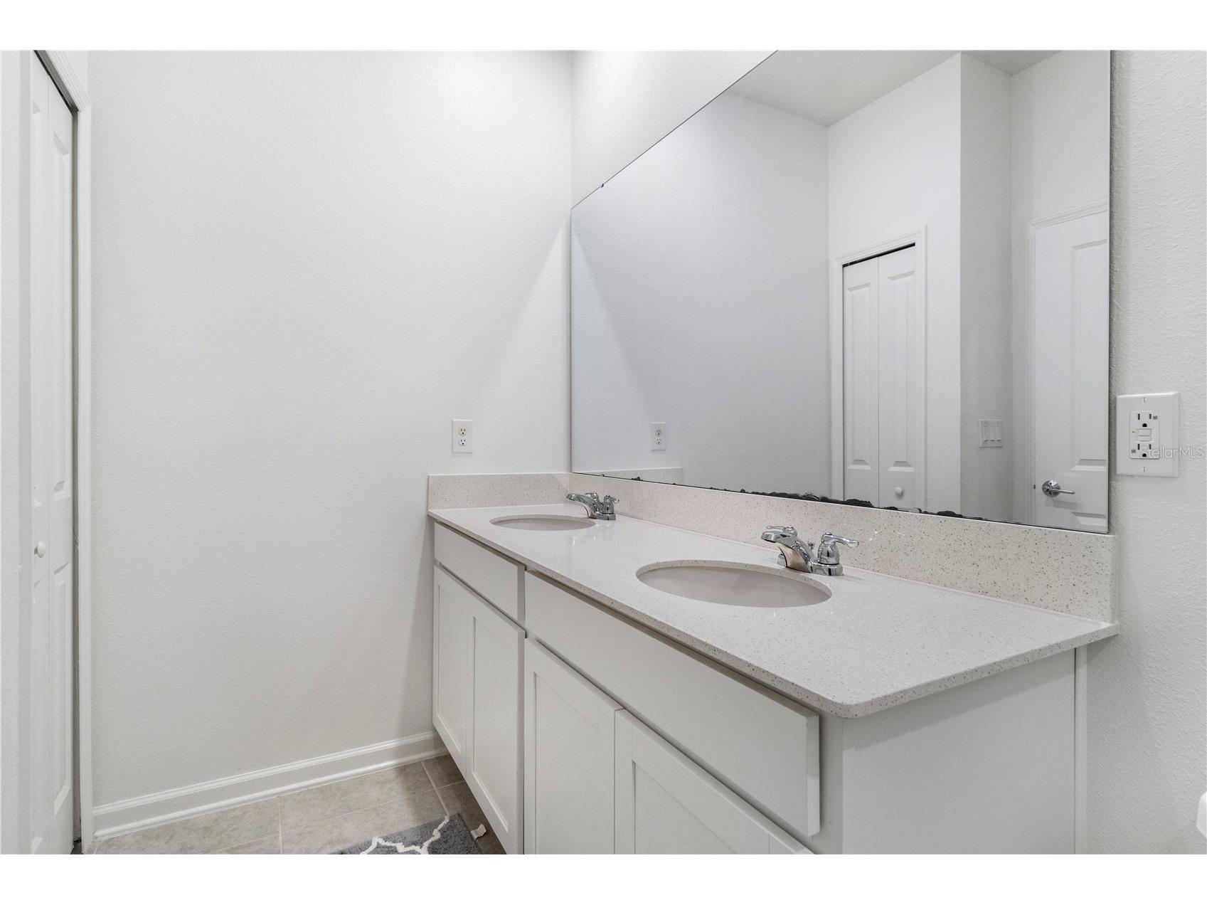 9331 Revere Avenue Leesburg FL 34788 OM725825 image33