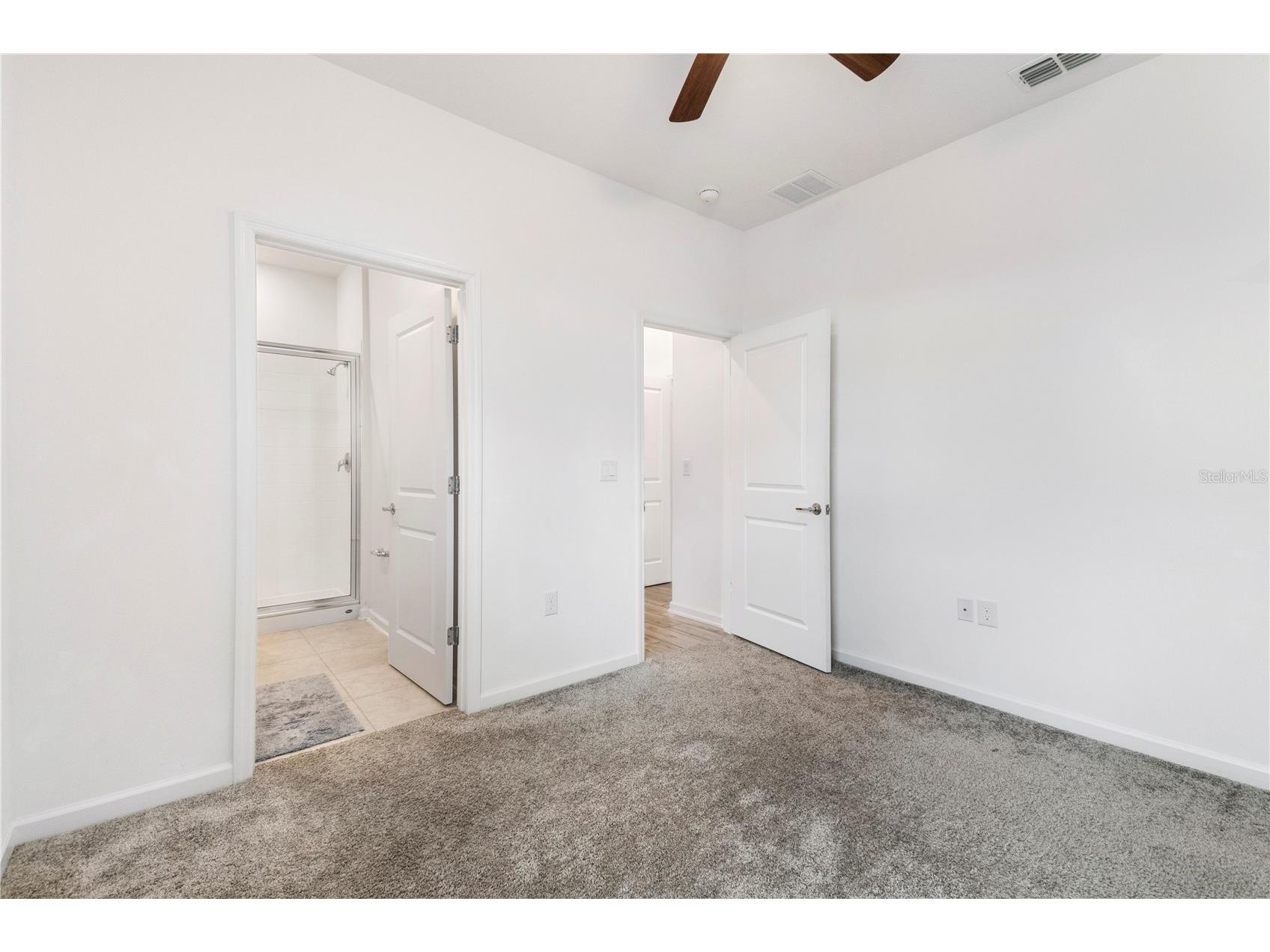 9331 Revere Avenue Leesburg FL 34788 OM725825 image34