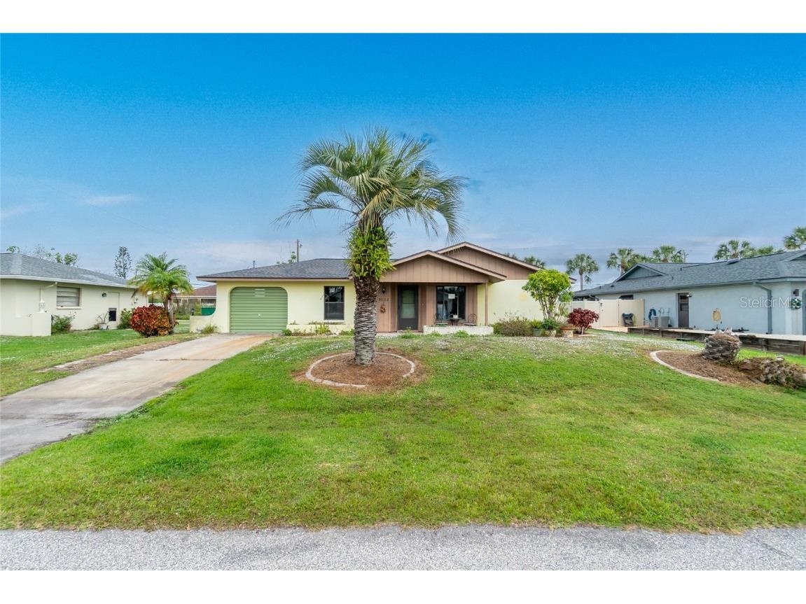 9332 Saint Catherine Avenue Englewood FL 34224 D6137081 image1