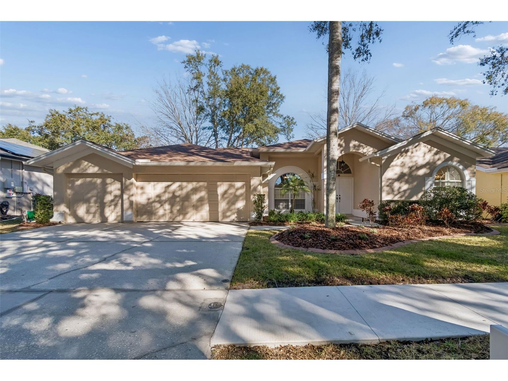 9334 Hampshire Park Drive Tampa FL 33647 TB8461817 image1