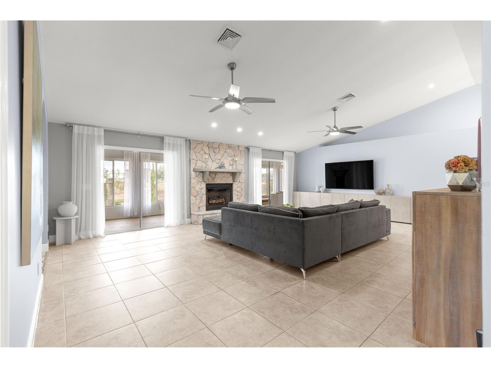 9336 County Road 125d Wildwood FL 34785 - KNOWN AS BIG REAR POND OM718359 image15