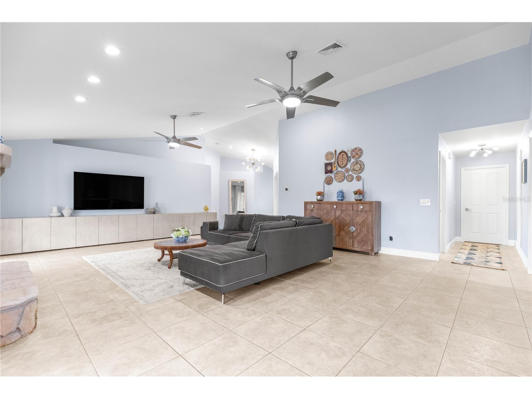 9336 County Road 125d Wildwood FL 34785 - KNOWN AS BIG REAR POND OM718359 image16