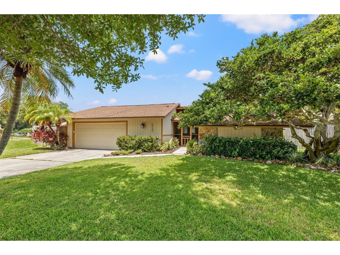 9337 Rustic Pines Boulevard E Seminole FL 33776 U8208700 image1