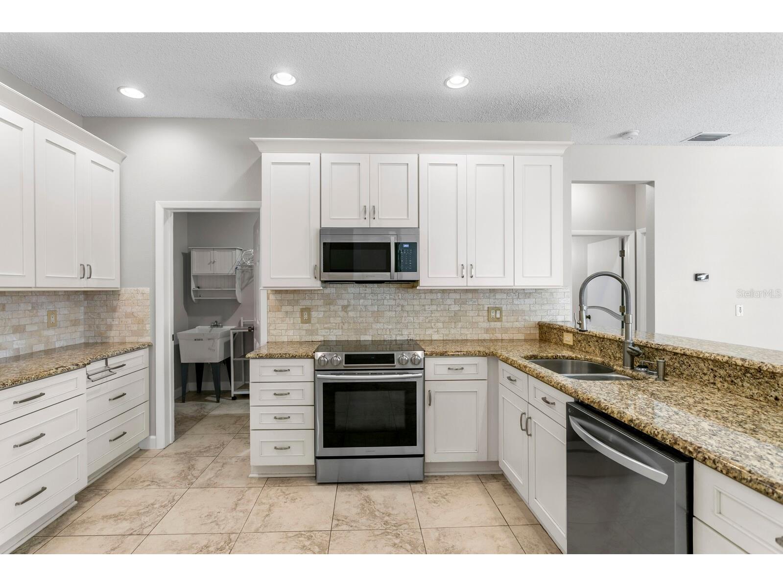 9337 Wellington Park Circle Tampa FL 33647 TB8493317 image26