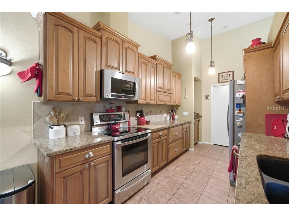 9338 Clearmeadow Lane New Port Richey FL 34655 W7881744 image14