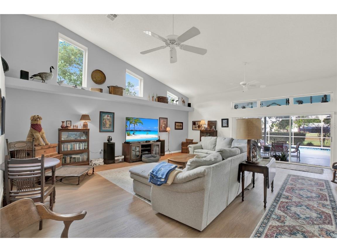 9339 Creole Court Weeki Wachee FL 34613 TB8437012 image10