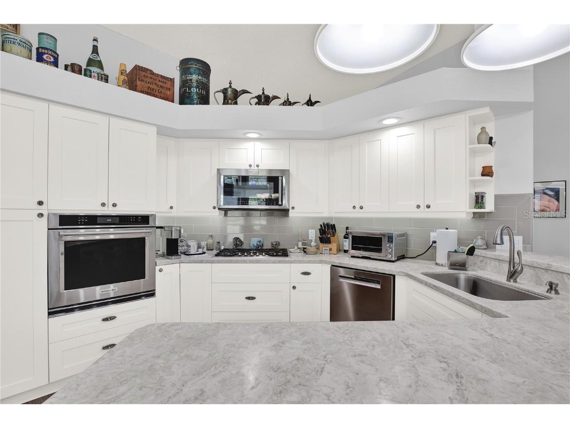 9339 Creole Court Weeki Wachee FL 34613 TB8437012 image14