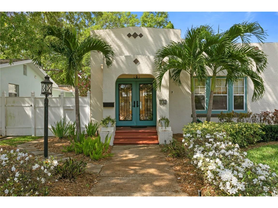 934 13th Street N Saint Petersburg FL 33705 U8193959 image1