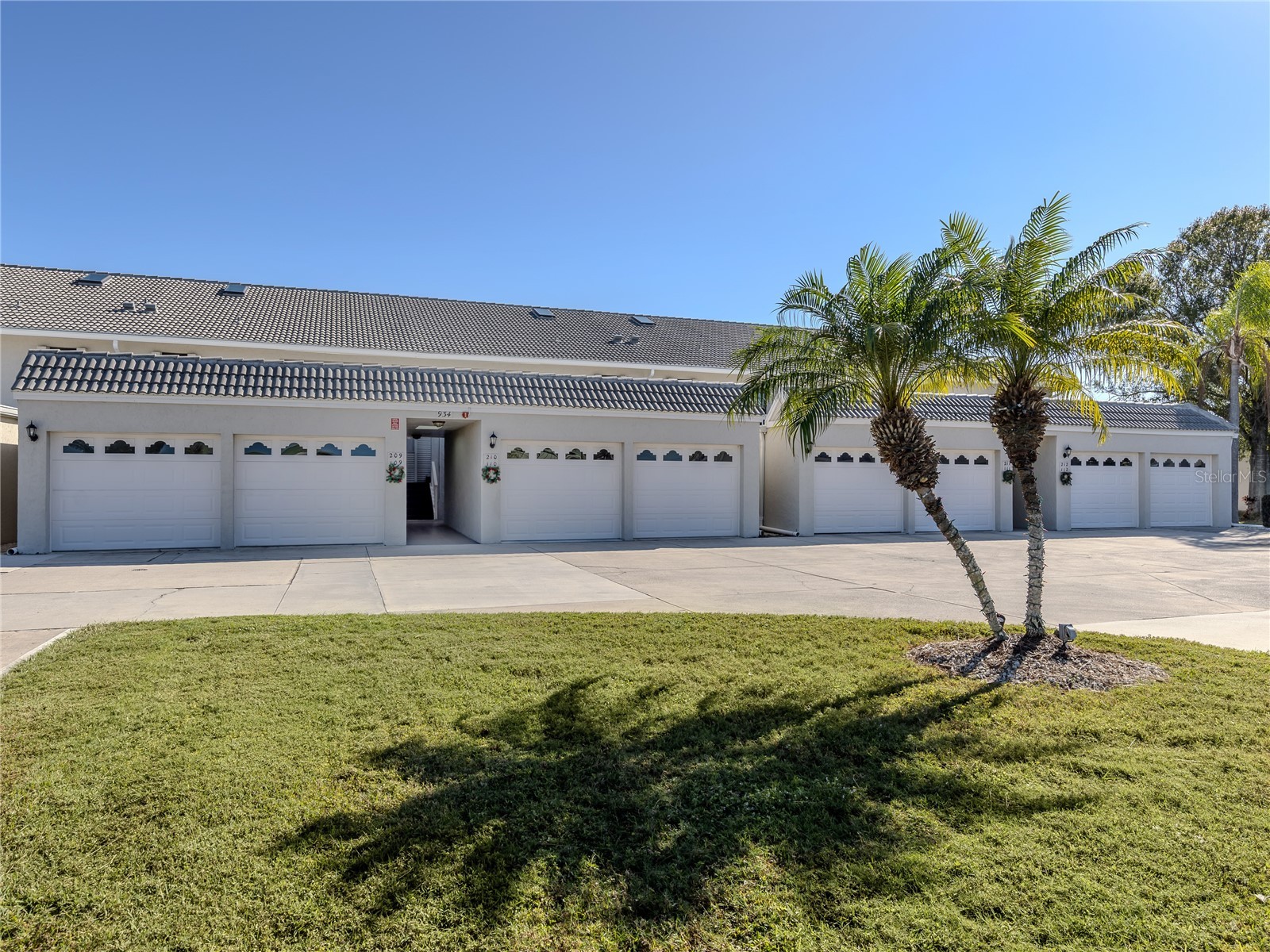 934 Capri Isles Boulevard #210 Venice FL 34292 N6141926 image1