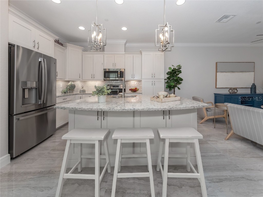 934 E Venice Avenue Venice FL 34285 N6127549 image3