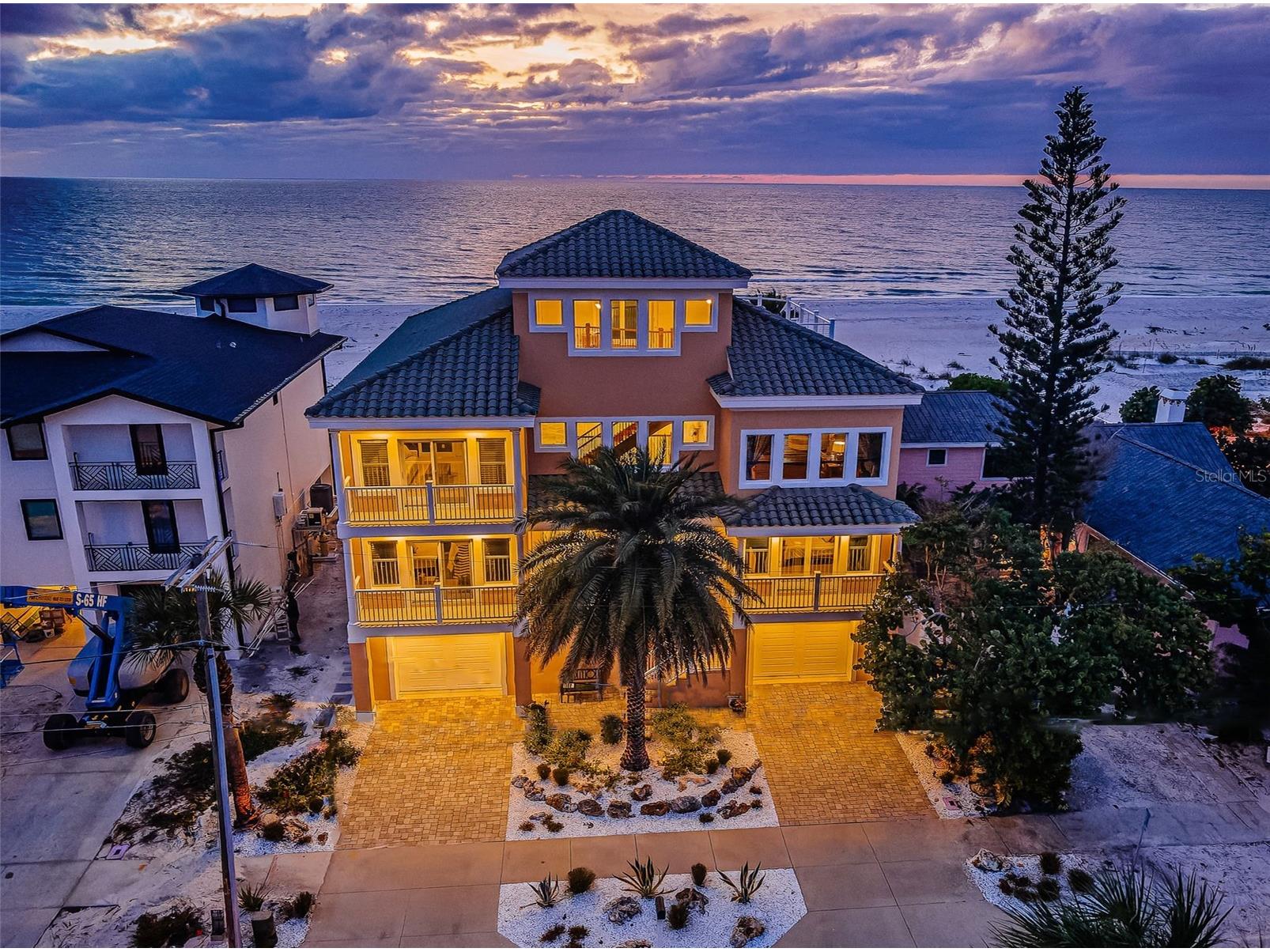 934 Eldorado Avenue Clearwater Beach FL 33767 - GULF TB8454964 image1