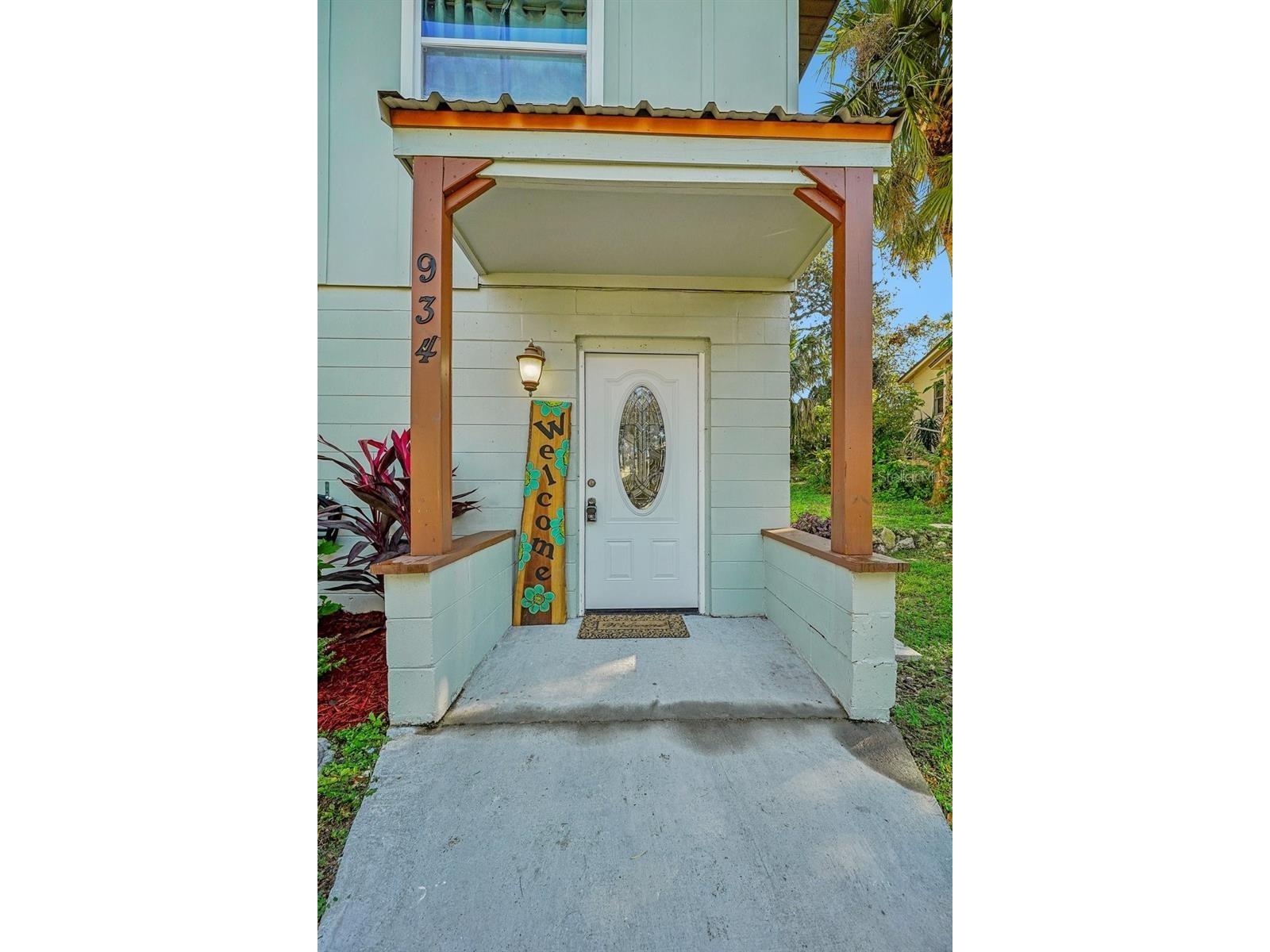 934 N Halifax Avenue Daytona Beach FL 32118 V4947154 image2