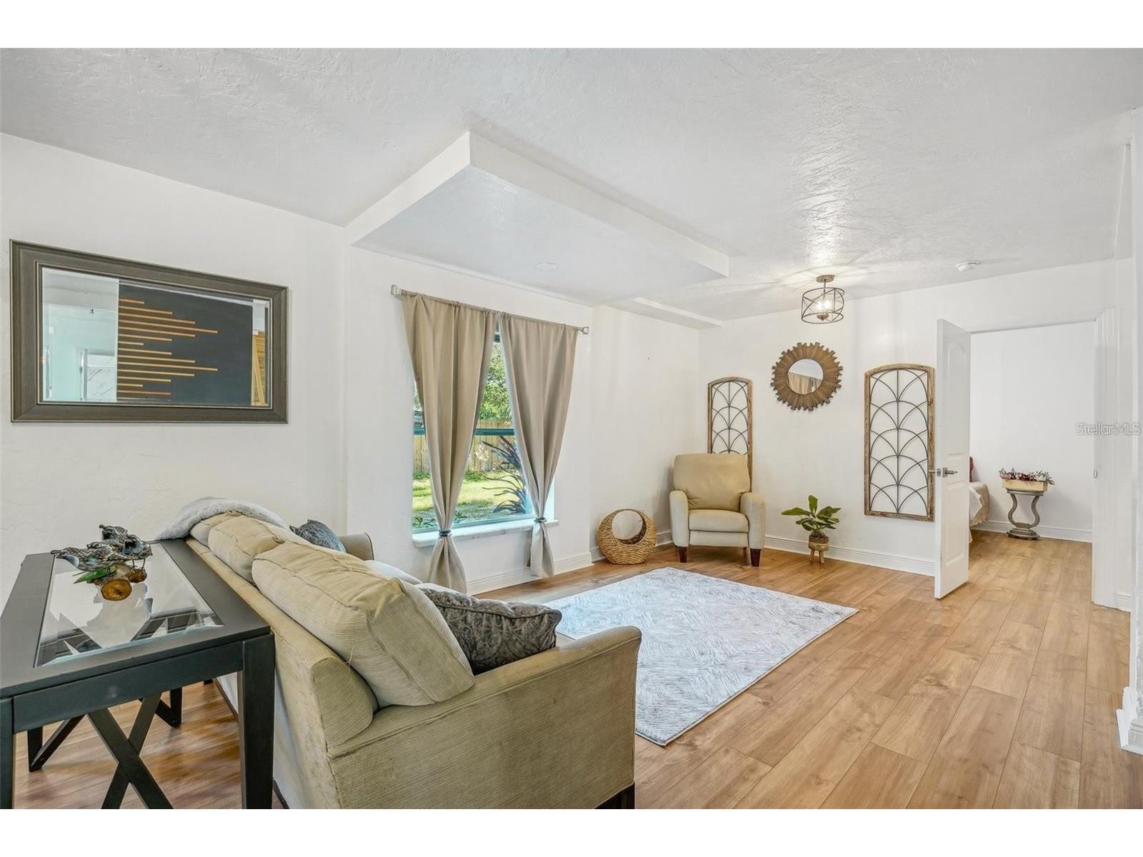 934 N Halifax Avenue Daytona Beach FL 32118 V4947154 image32
