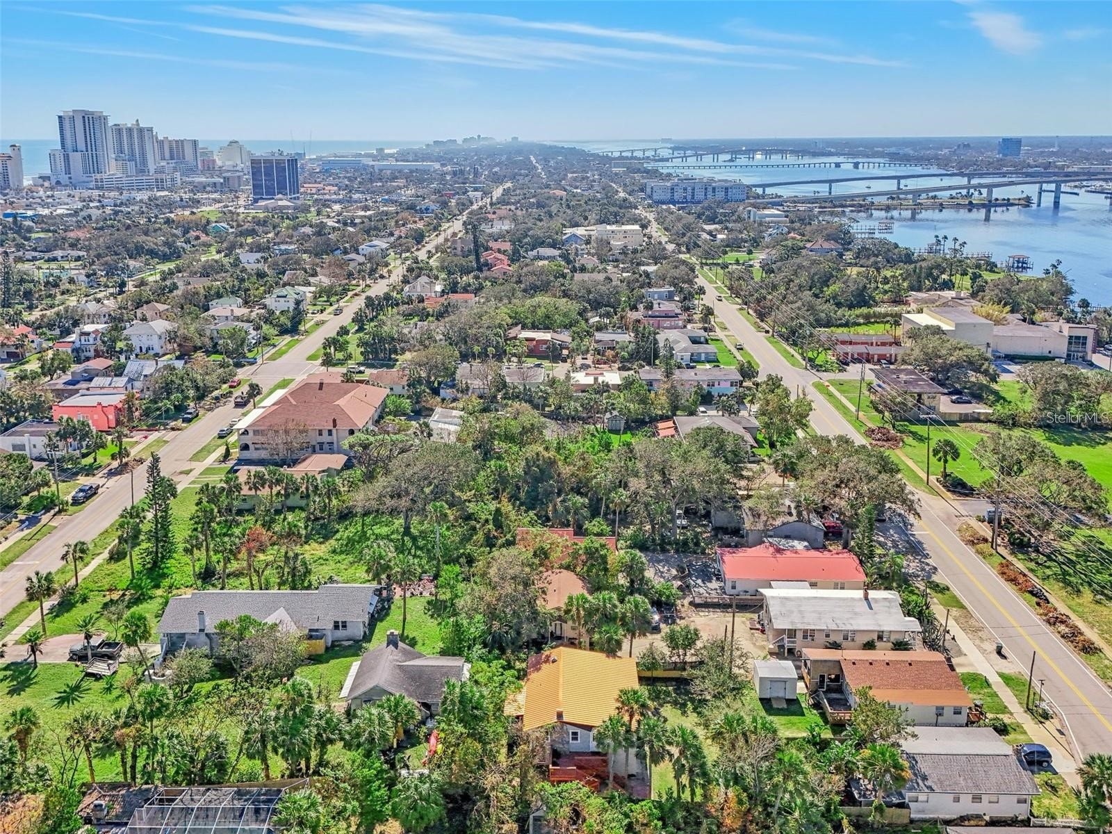 934 N Halifax Avenue Daytona Beach FL 32118 V4947154 image45