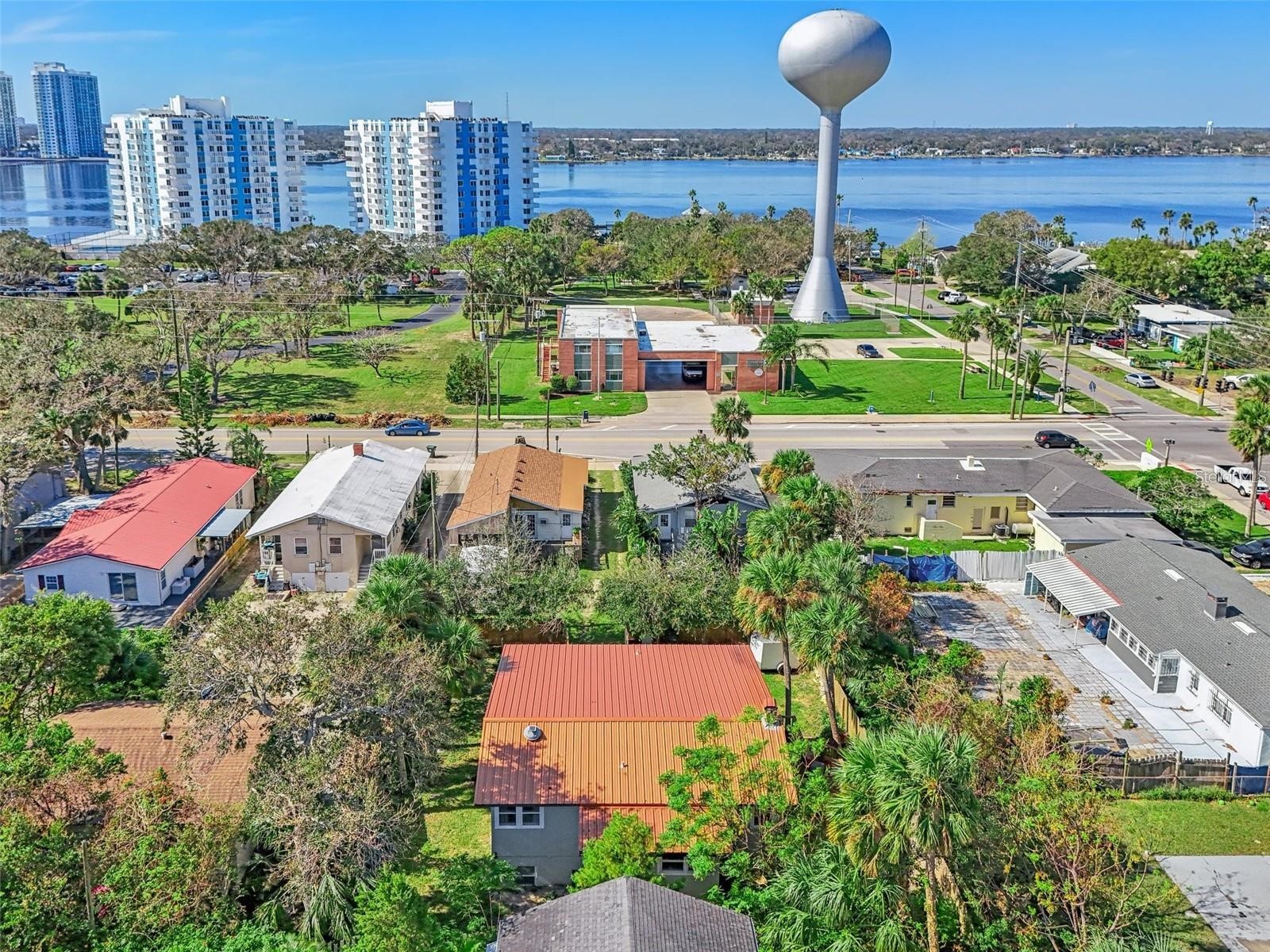 934 N Halifax Avenue Daytona Beach FL 32118 V4947154 image46