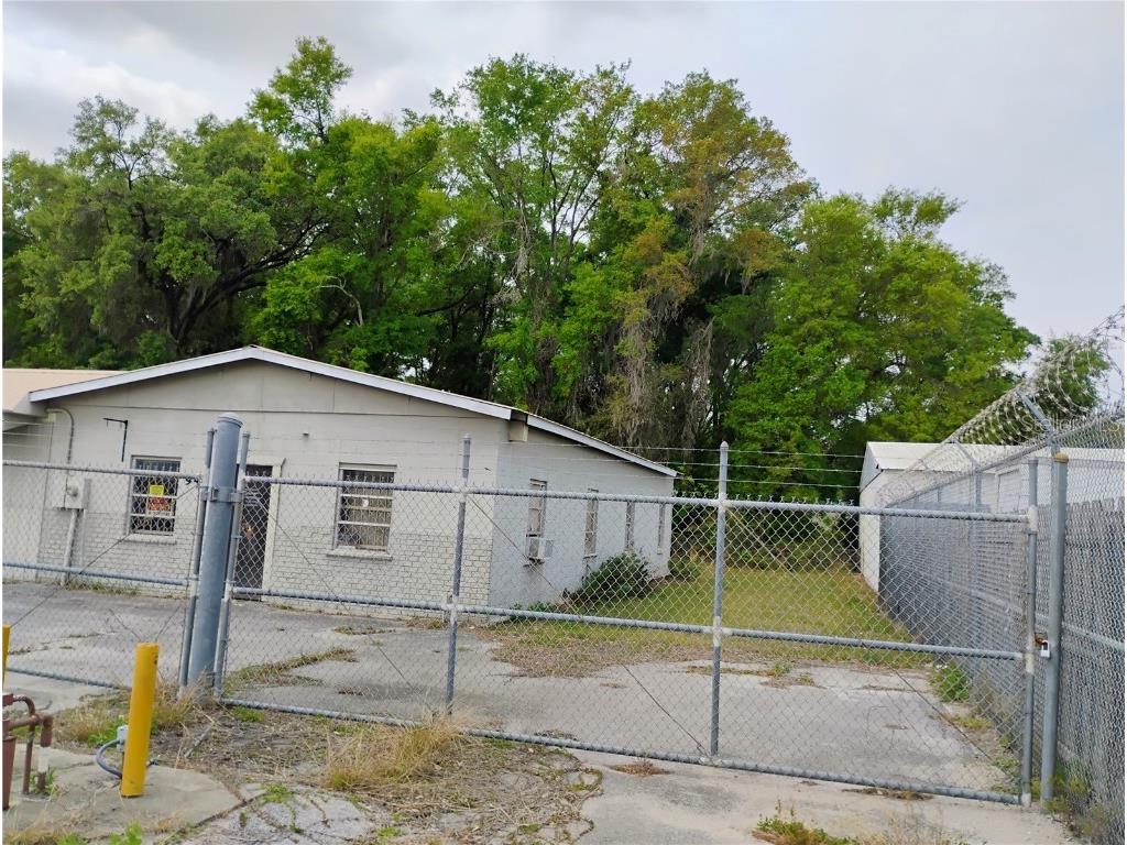 934 NW 17th Avenue Ocala FL 34475 OM698968 image3