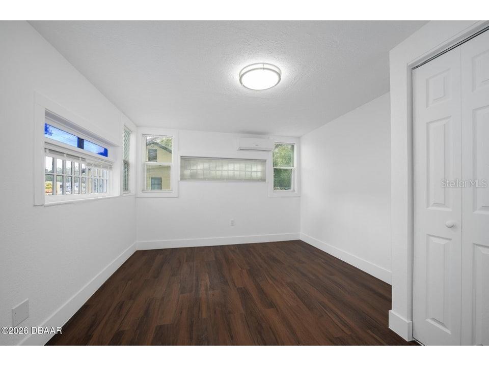 934 S Ridgewood Avenue Daytona Beach FL 32114 V4948811 image25