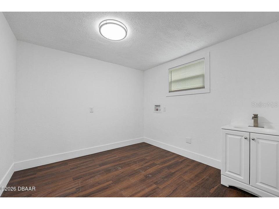 934 S Ridgewood Avenue Daytona Beach FL 32114 V4948811 image37