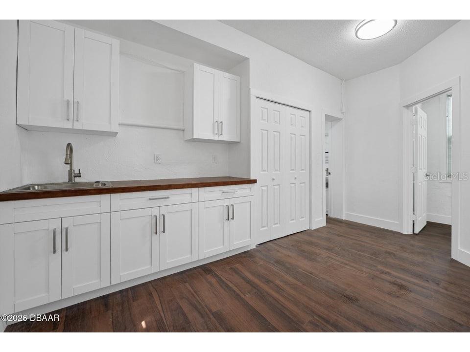 934 S Ridgewood Avenue Daytona Beach FL 32114 V4948811 image48