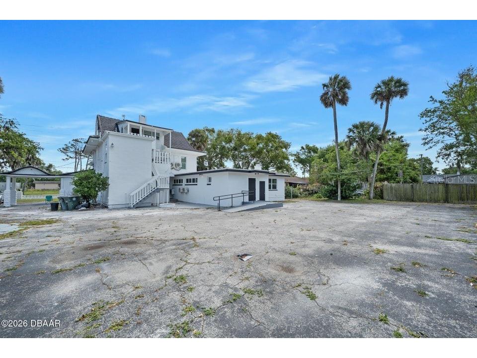 934 S Ridgewood Avenue Daytona Beach FL 32114 V4948811 image66