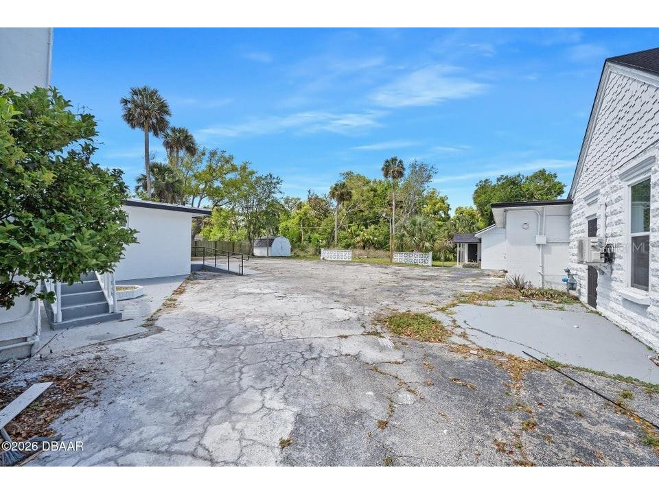 934 S Ridgewood Avenue Daytona Beach FL 32114 V4948811 image70