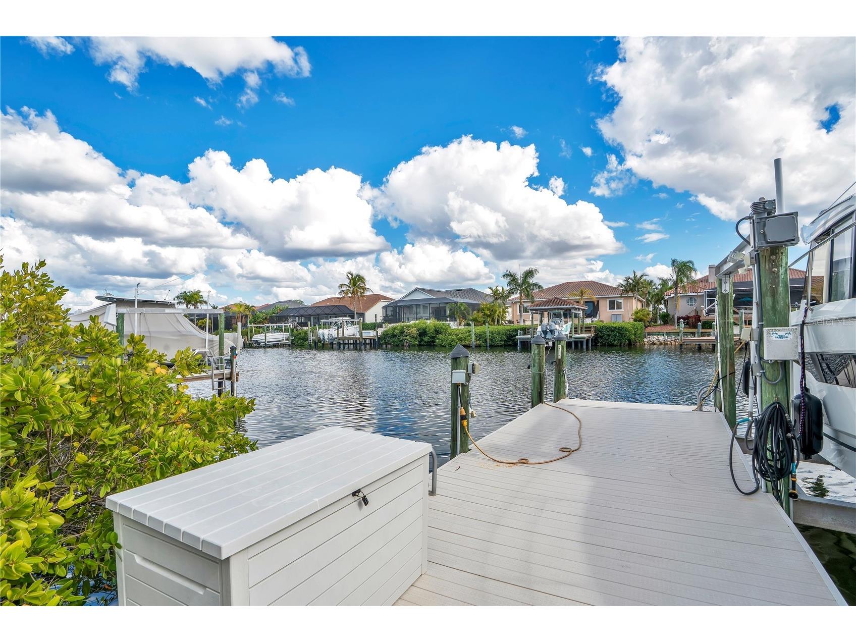 934 Symphony Isles Boulevard Apollo Beach FL 33572 - TAMPA BAY L4960045 image54