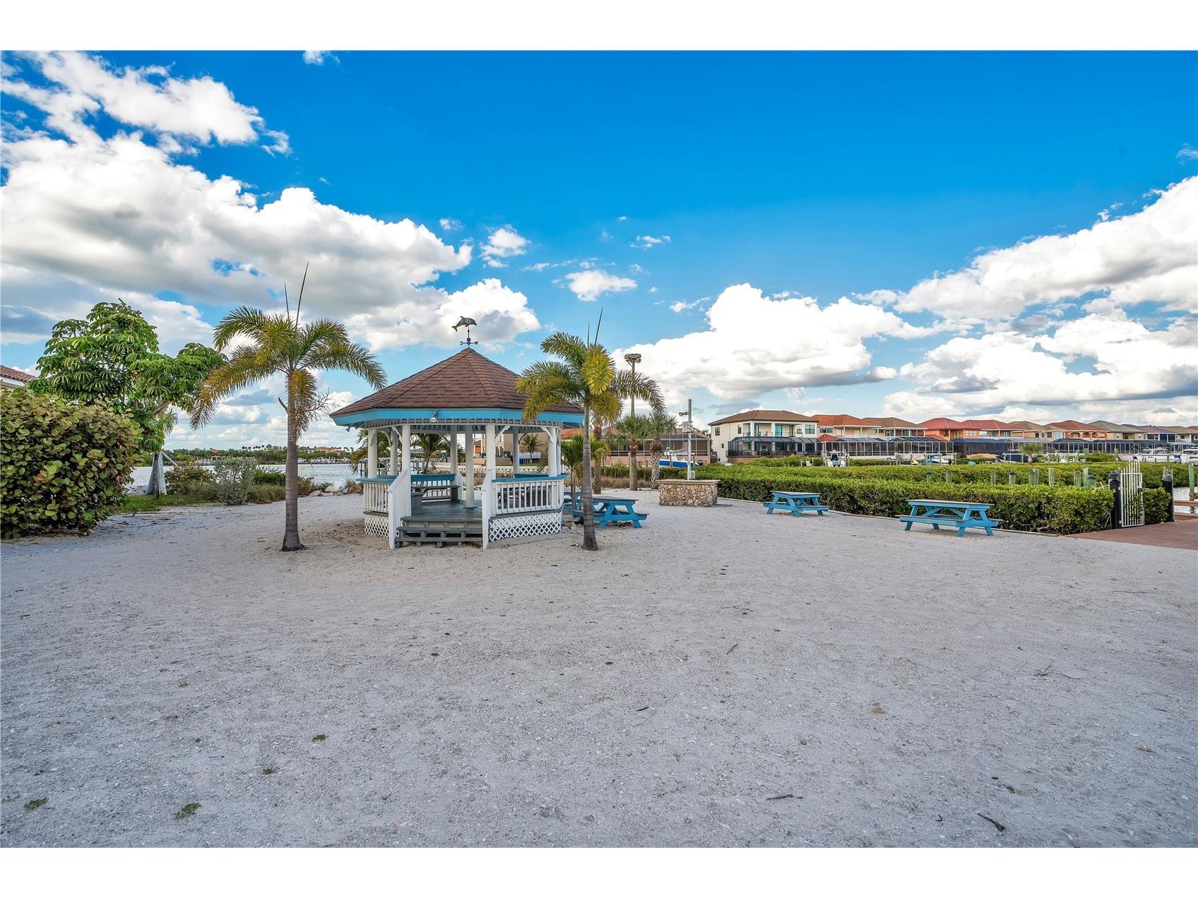 934 Symphony Isles Boulevard Apollo Beach FL 33572 - TAMPA BAY L4960045 image60