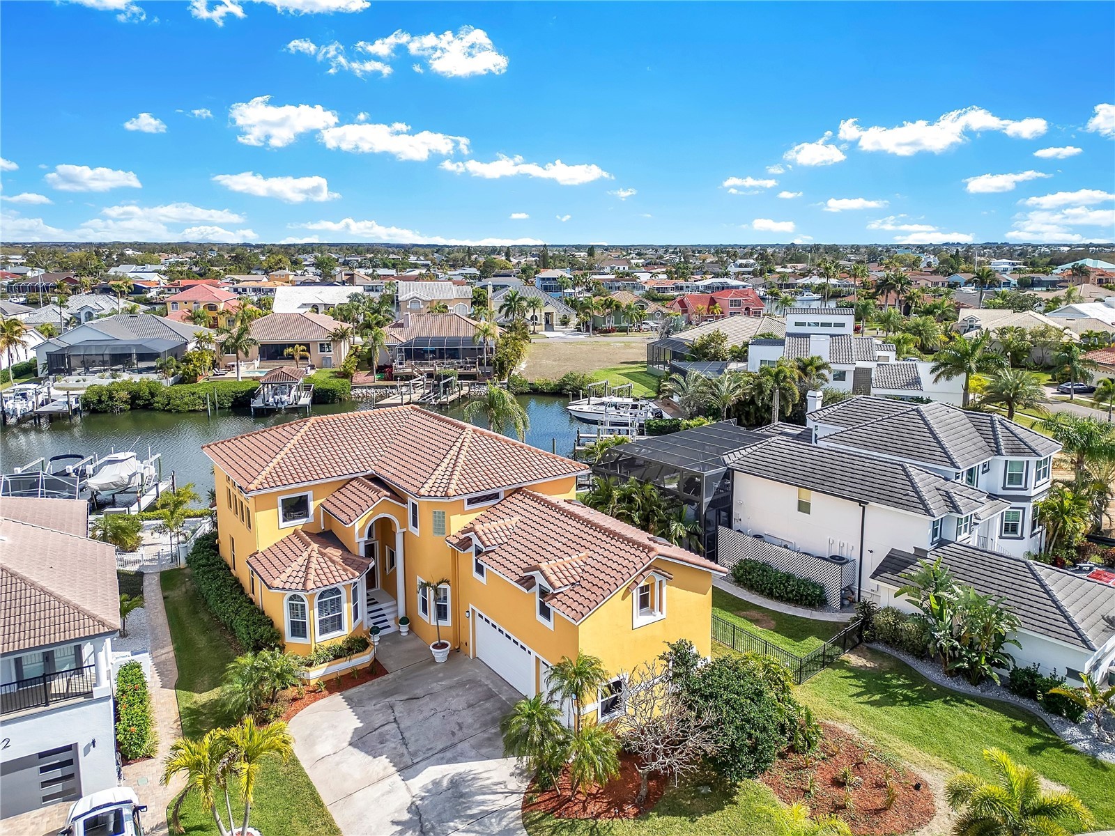 934 Symphony Isles Boulevard Apollo Beach FL 33572 - TAMPA BAY L4960045 image70