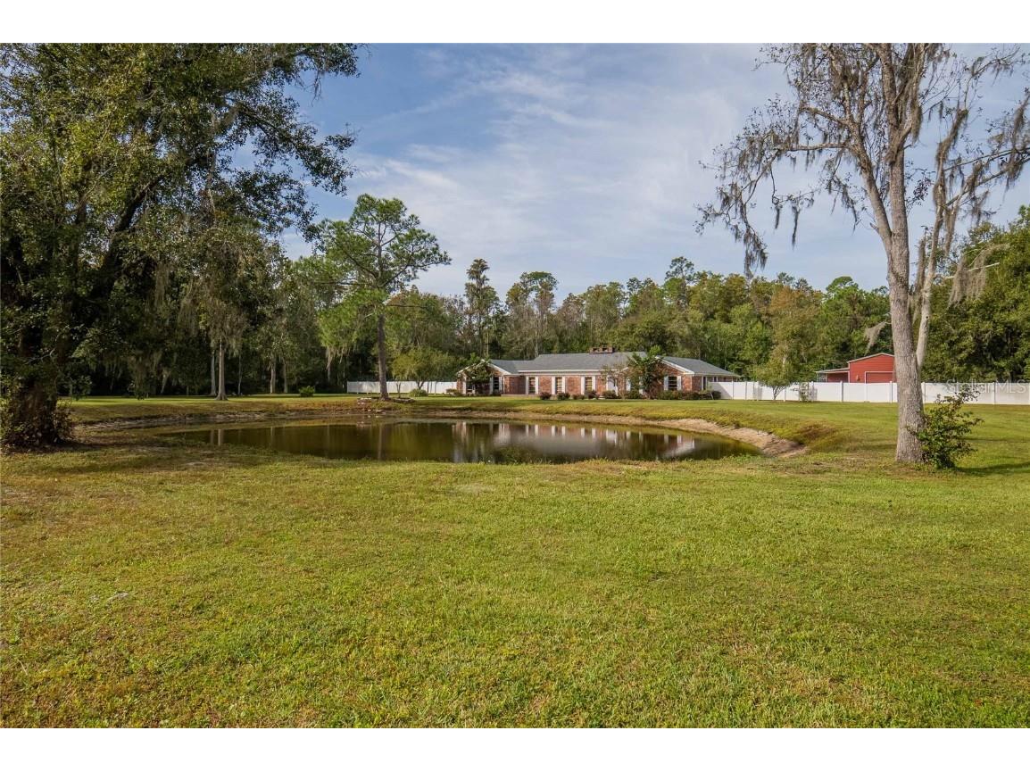 9340 Moore Road, Lakeland, FL, 33809 MLS A4586503 Edina Realty