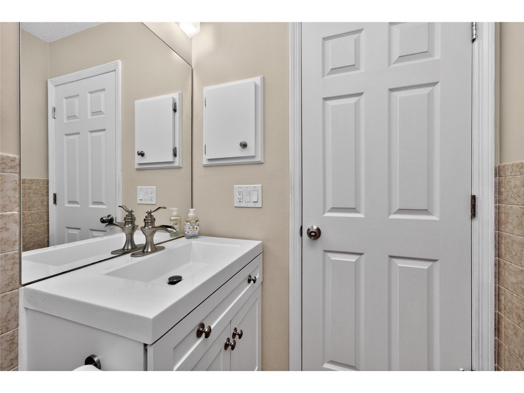 9340 Saint Catherine Avenue Englewood FL 34224 A4687702 image24