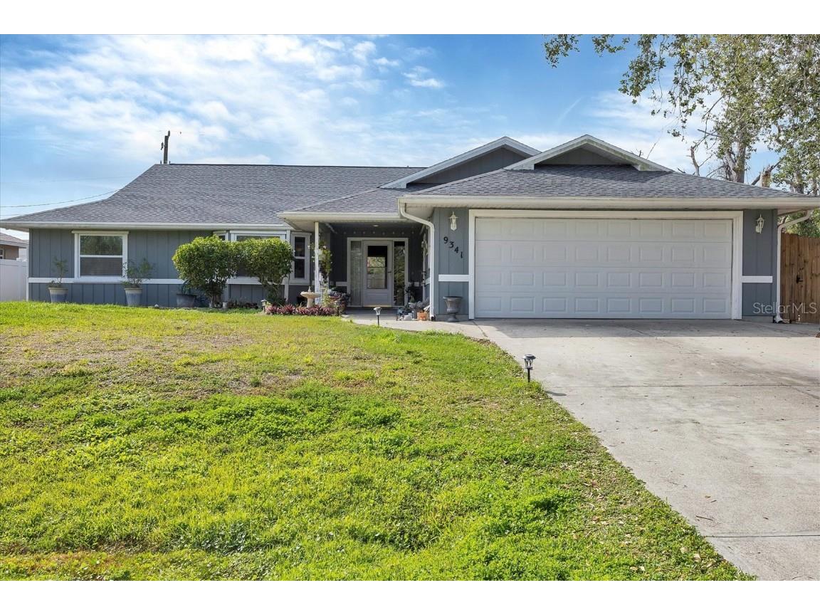 9341 Oceanspray Boulevard Englewood FL 34224 D6140829 image1