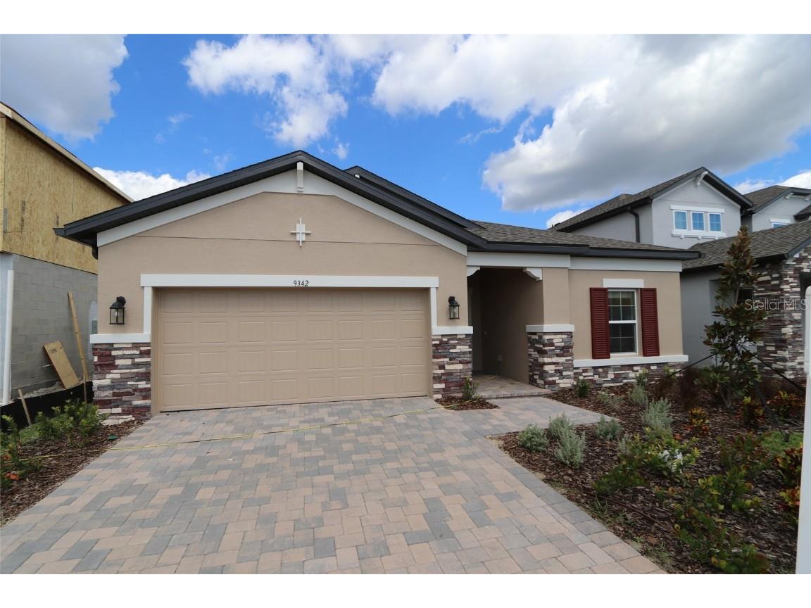 9342 Crescent Ray Drive Wesley Chapel FL 33545 T3447784 image1