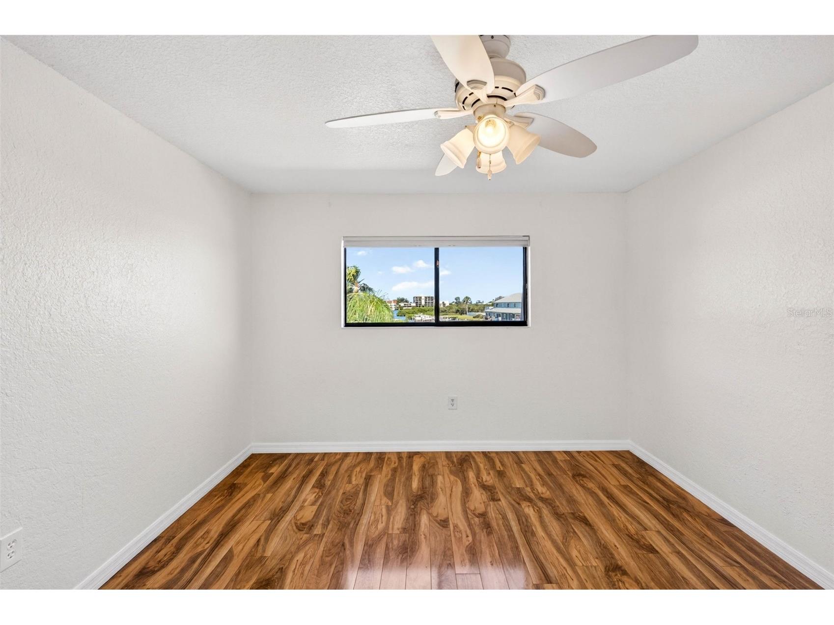 9342 Tradewinds Avenue Seminole FL 33776 TB8483434 image13