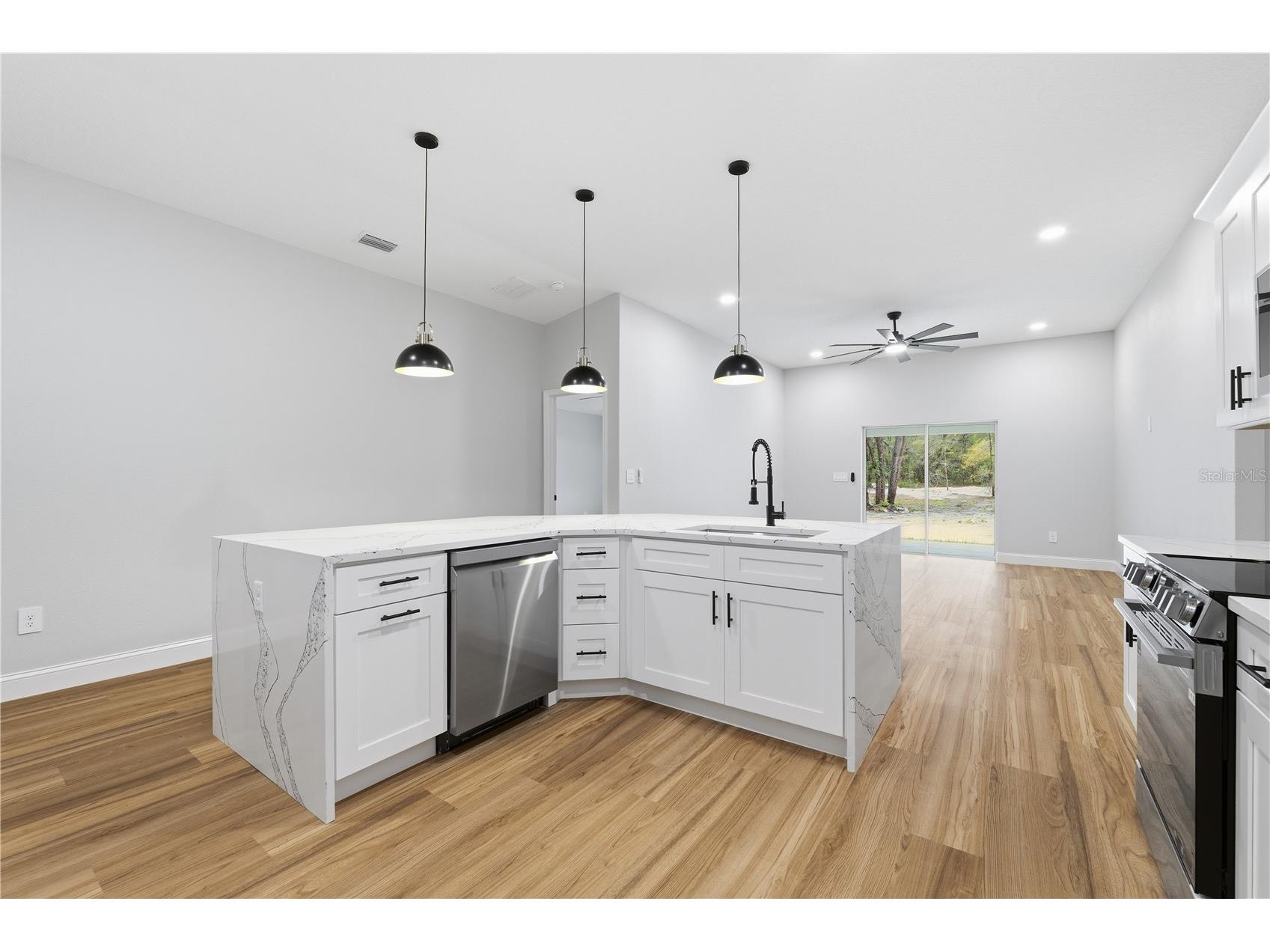 9342 Wheystone Drive Webster FL 33597 TB8487814 image12